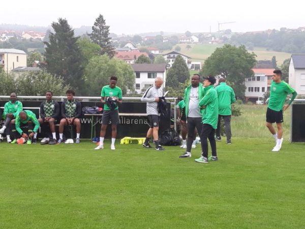 Super Eagles Training – Musa, Ebuehi replace Victor Moses and Abdullahi in starting XI Super Eagles Training – Musa, Ebuehi replace Victor Moses and Abdullahi in starting XI