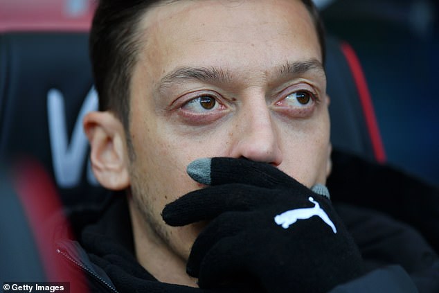 Emery hints he did not trust Ozil for ‘very demanding’ Bournemouth clash Emery hints he did not trust Ozil for ‘very demanding’ Bournemouth clash