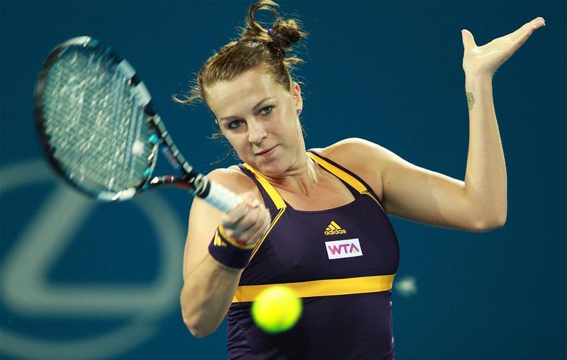 Pavlyuchenkova to play Bencic in Moscow final Pavlyuchenkova to play Bencic in Moscow final