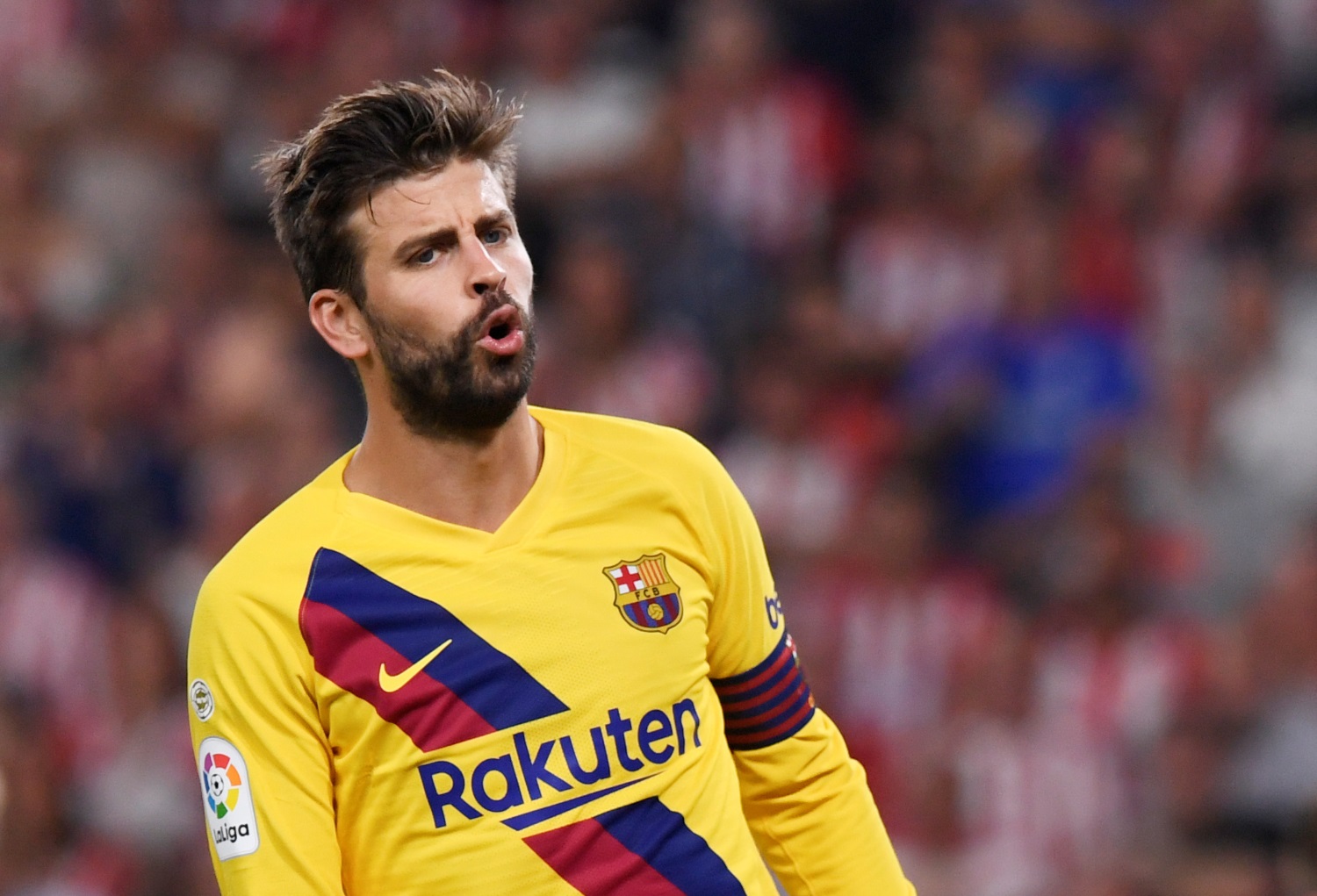 Pique open to Spain return Pique open to Spain return