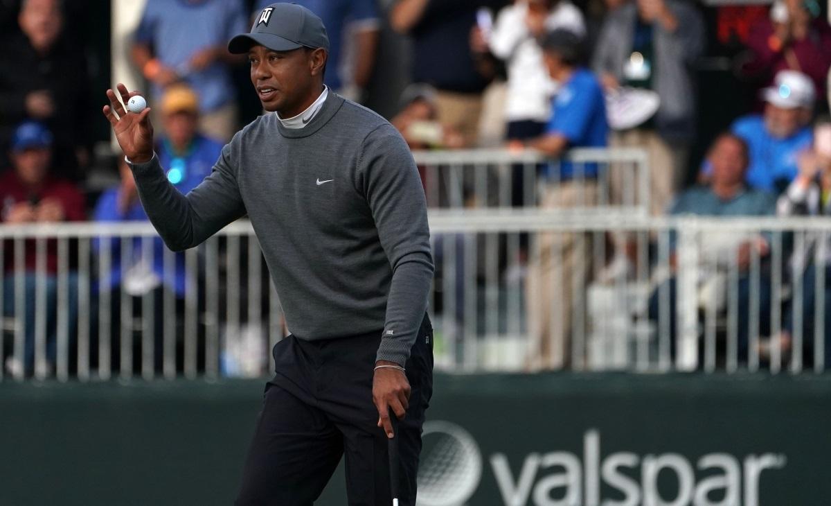 Rain forces Zozo into an extra day Rain forces Zozo into an extra day