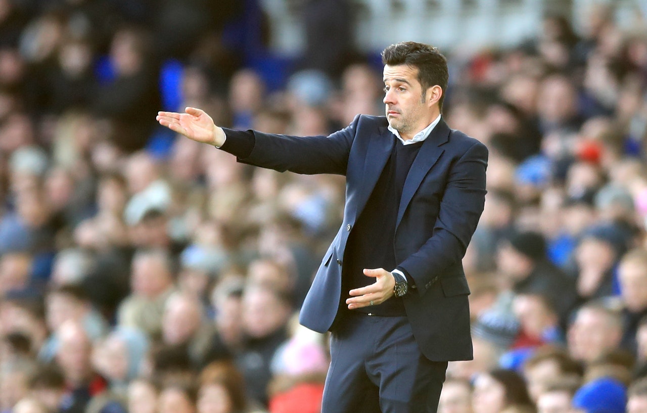 Silva urges Everton squad to move on quickly Silva urges Everton squad to move on quickly