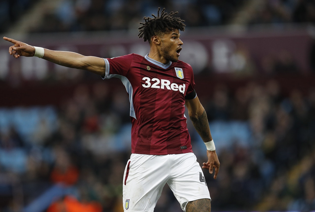 Smith hails Mings’ character Smith hails Mings’ character