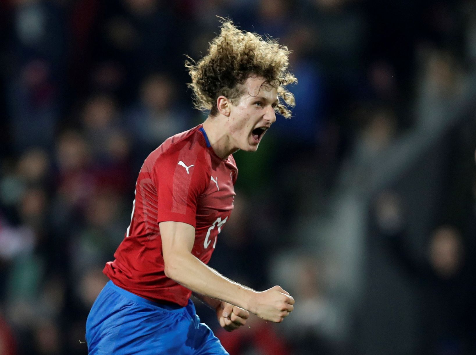 Three Premier League clubs watching ‘David Luiz lookalike’ Kral Three Premier League clubs watching ‘David Luiz lookalike’ Kral