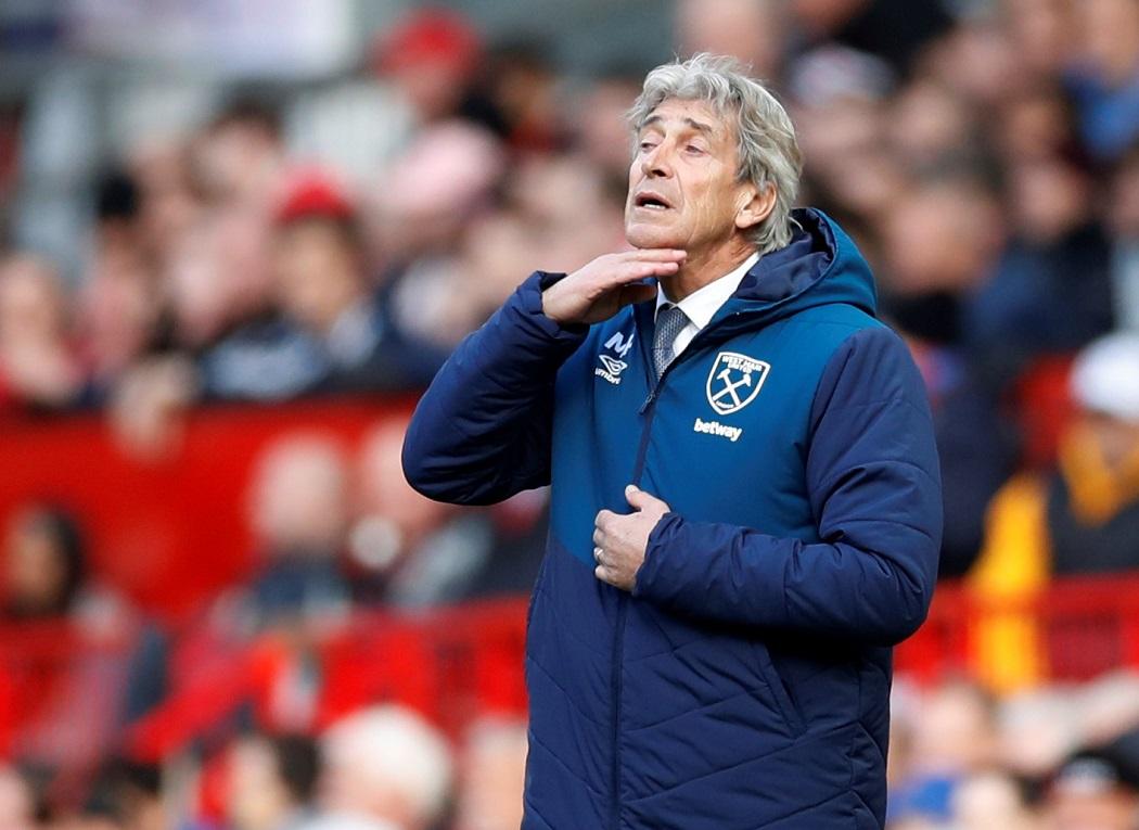 Hammers star offers Pellegrini backing Hammers star offers Pellegrini backing