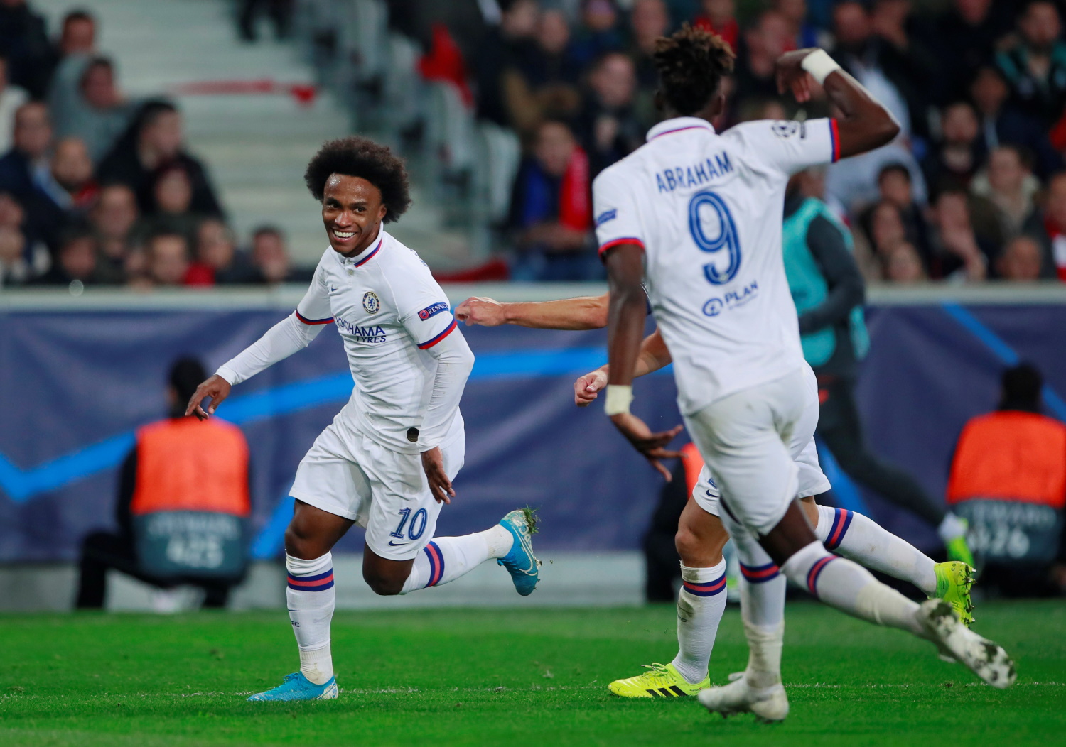 Lampard eager for Willian deal Lampard eager for Willian deal