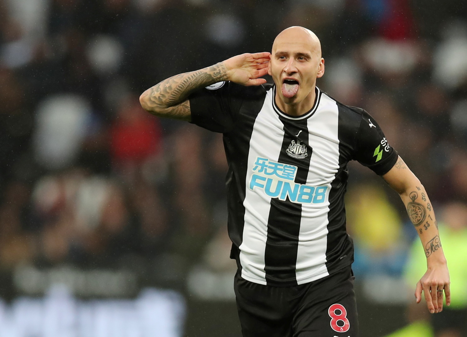 Shelvey closing in on Newcastle deal extension Shelvey closing in on Newcastle deal extension
