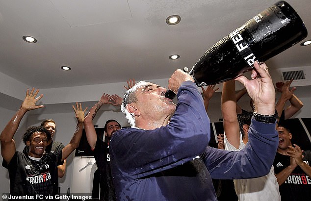 Sarri revels in his first-ever Serie A title as Juventus clinch glory against Sampdoria Sarri revels in his first-ever Serie A title as Juventus clinch glory against Sampdoria