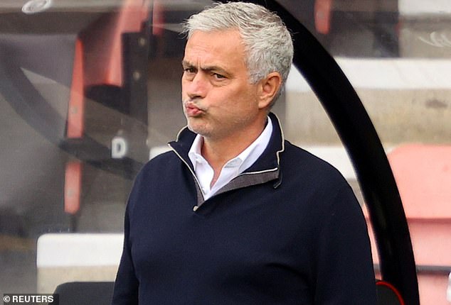 Arsenal boss Arteta backs under-fire Mourinho ahead of north London derby Arsenal boss Arteta backs under-fire Mourinho ahead of north London derby