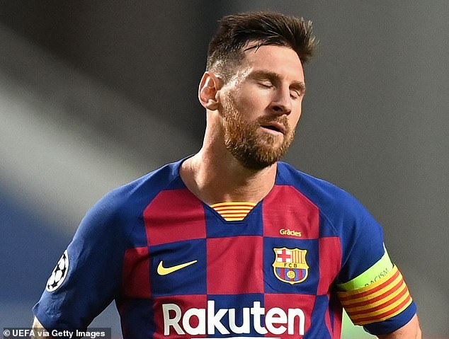 Muller: Only Barcelona fans unhappy Messi is leaving Muller: Only Barcelona fans unhappy Messi is leaving