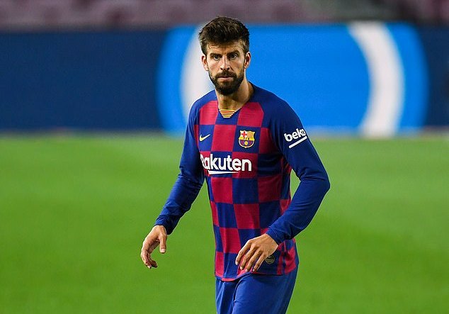 Fulham ‘make sensational move for Pique’ as Koeman plans squad overhaul Fulham ‘make sensational move for Pique’ as Koeman plans squad overhaul