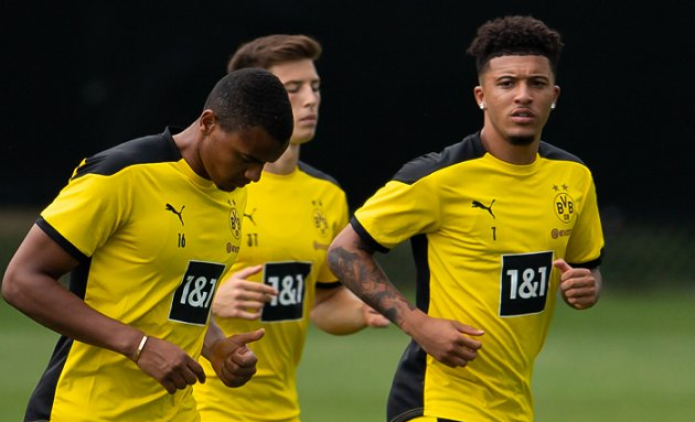 Manchester United legend Ince advises Sancho to remain at Dortmund Manchester United legend Ince advises Sancho to remain at Dortmund