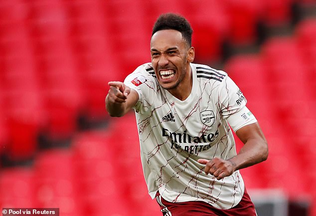 Arsenal boss Arteta defends Aubameyang over his lack of goals Arsenal boss Arteta defends Aubameyang over his lack of goals