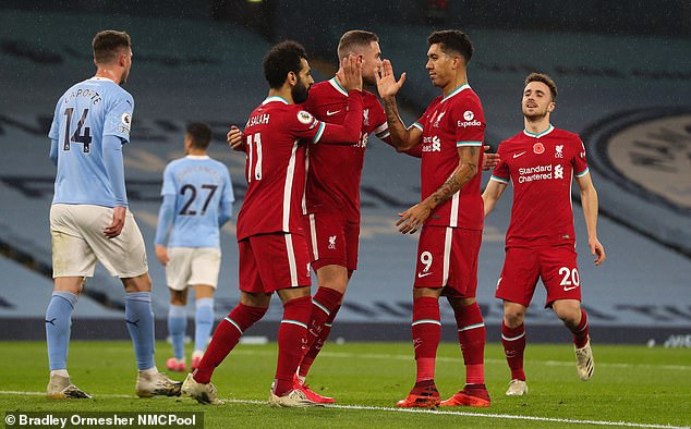 Roy Keane backs Liverpool to retain their crown after Manchester City draw Roy Keane backs Liverpool to retain their crown after Manchester City draw
