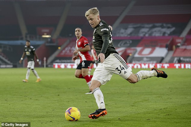 Van de Beek believes his patience is paying off at Manchester United