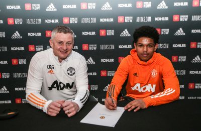 Shoretire Signs First Professional Contract With Manchester United Shoretire Signs First Professional Contract With Manchester United