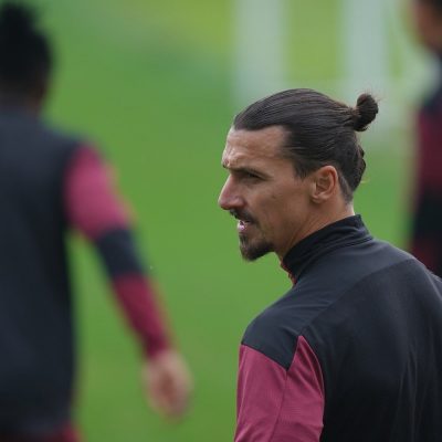 Europa: Ibrahimovic Recovers In Time From Injury To Face Former Club Man United Europa: Ibrahimovic Recovers In Time From Injury To Face Former Club Man United
