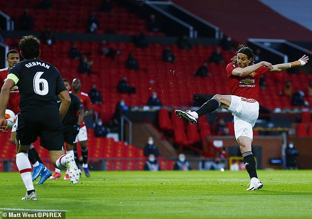 Scholes: Manchester United need to sign a top quality centre forward Scholes: Manchester United need to sign a top quality centre forward