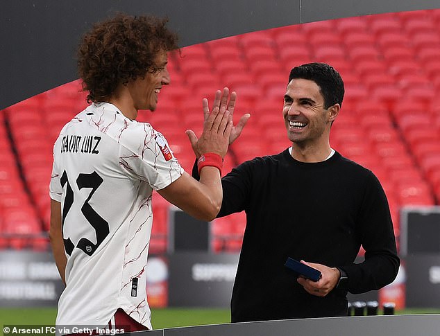Arteta ‘sad’ to lose David Luiz as the Brazilian decides to leave Arsenal Arteta ‘sad’ to lose David Luiz as the Brazilian decides to leave Arsenal