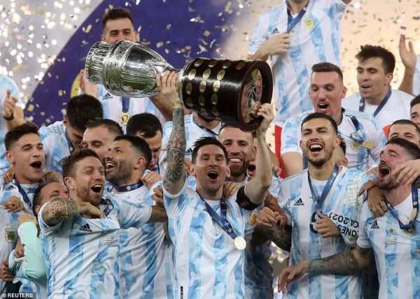 Messi finally wins an international trophy thanks to Di Maria’s goal in Copa America final Messi finally wins an international trophy thanks to Di Maria’s goal in Copa America final