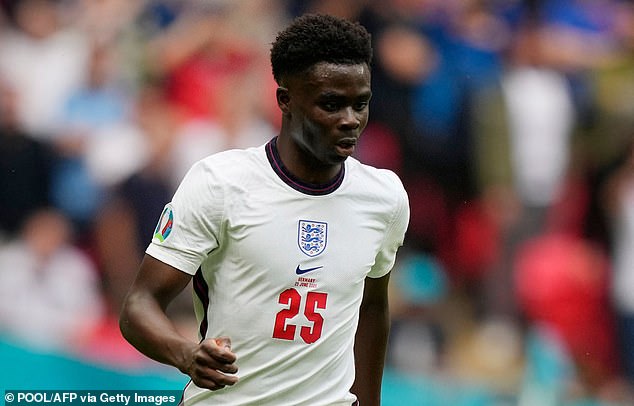 Neville wants Saka back in England’s starting line-up for semi-final clash with Denmark Neville wants Saka back in England’s starting line-up for semi-final clash with Denmark