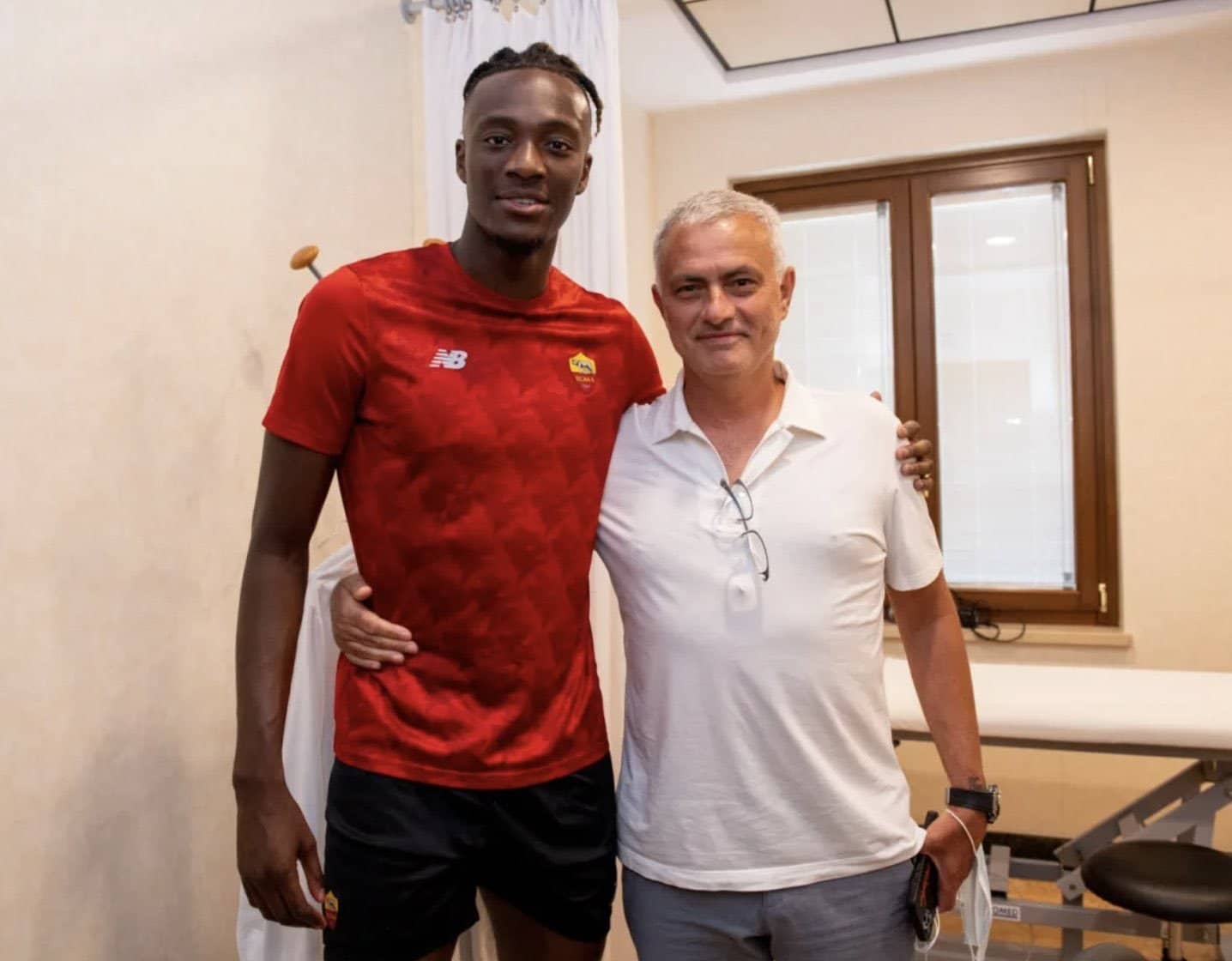 REVEALED: Barcelona Coach Koeman Called Abraham Ahead Roma Move REVEALED: Barcelona Coach Koeman Called Abraham Ahead Roma Move