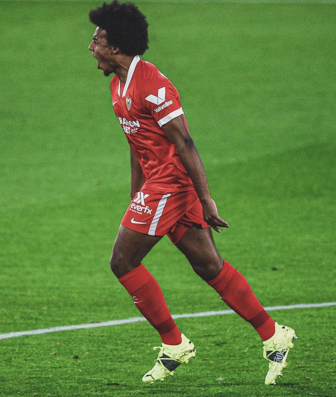 Sevilla Boss Lopetegui: Why Chelsea Failed With Move For Kounde