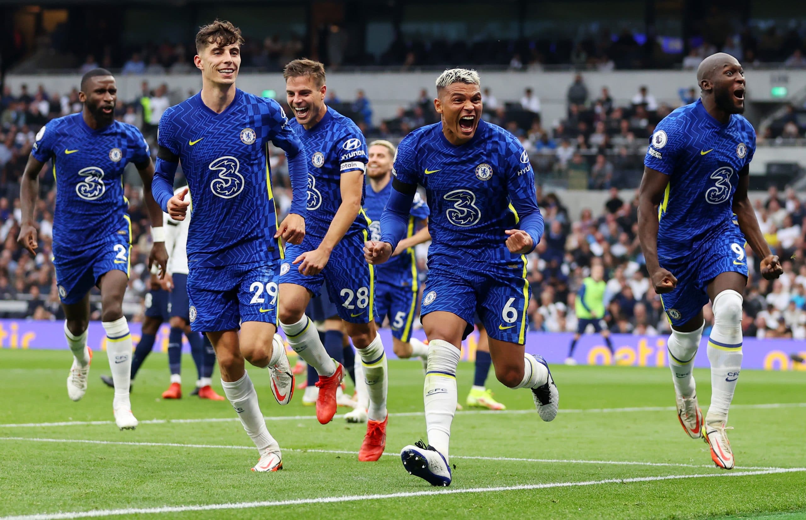 PREMIER LEAGUE: Chelsea Outclass Spurs To Maintain Unbeaten Run PREMIER LEAGUE: Chelsea Outclass Spurs To Maintain Unbeaten Run