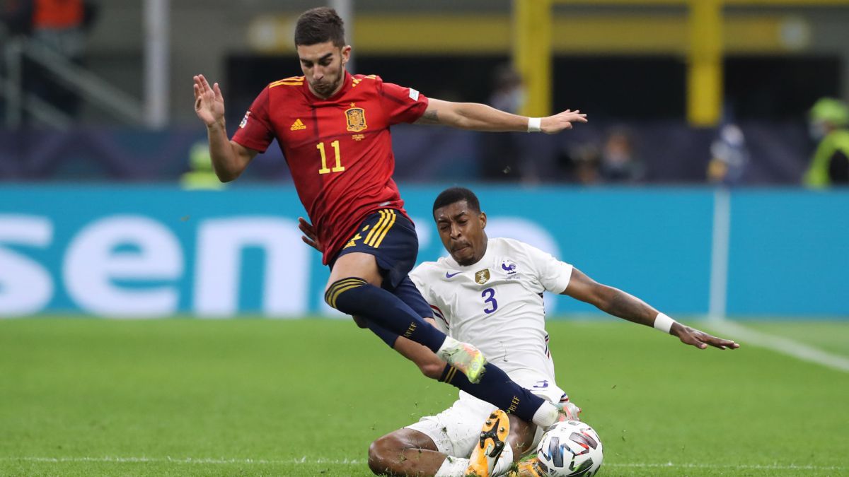 Man City Forward Torres To Be Out For Six Weeks With Foot Injury Man City Forward Torres To Be Out For Six Weeks With Foot Injury