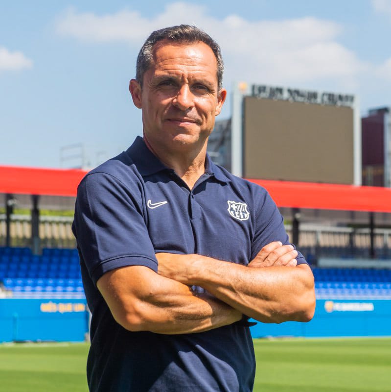 OFFICIAL: Ex-Barcelona Star Replaces Koeman OFFICIAL: Ex-Barcelona Star Replaces Koeman