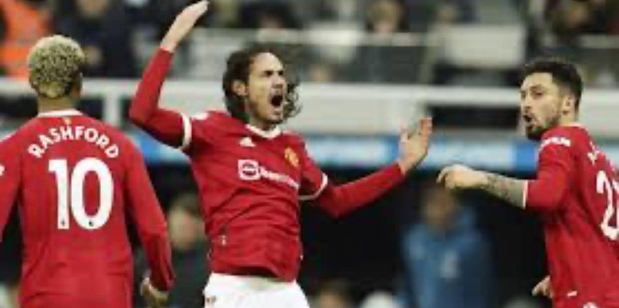 Cavani Rescues Point For Man United At Struggling Newcastle Cavani Rescues Point For Man United At Struggling Newcastle