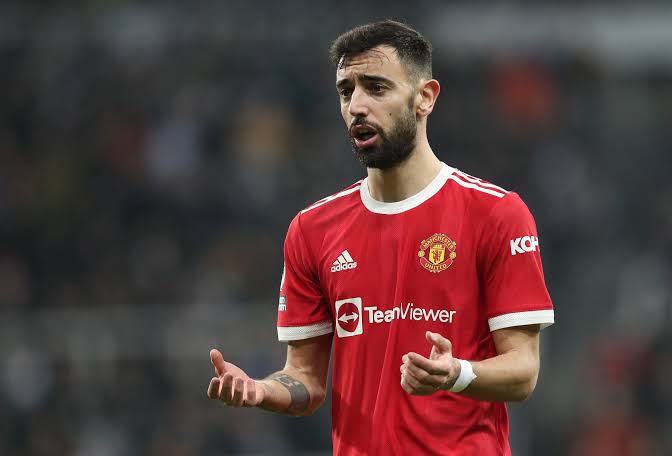 Fernandes Rates Manchester United Top Four Chances Fernandes Rates Manchester United Top Four Chances