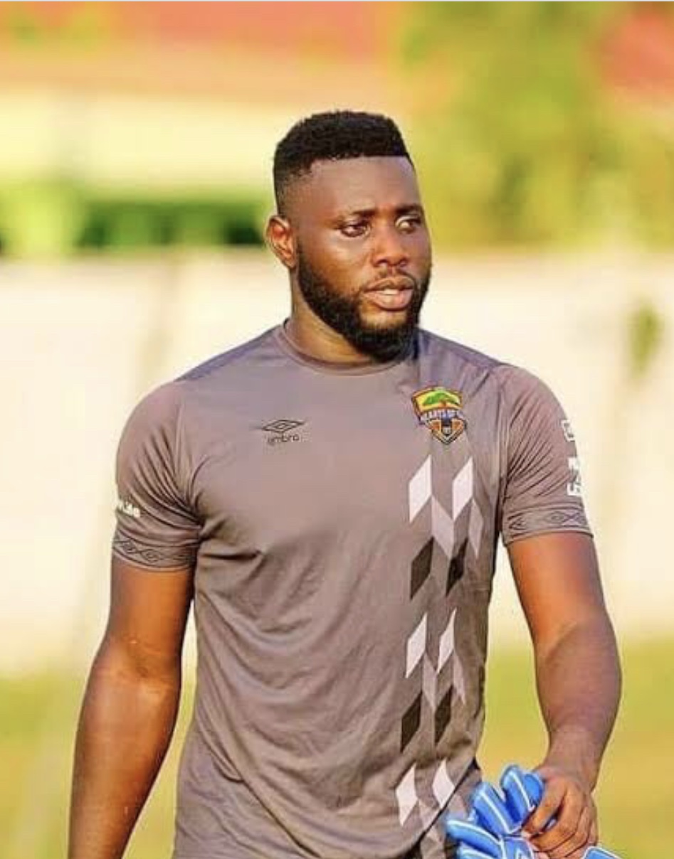 2022 WCQ: Black Stars Keeper Suffers Injury Ahead Ghana vs Nigeria 2022 WCQ: Black Stars Keeper Suffers Injury Ahead Ghana vs Nigeria