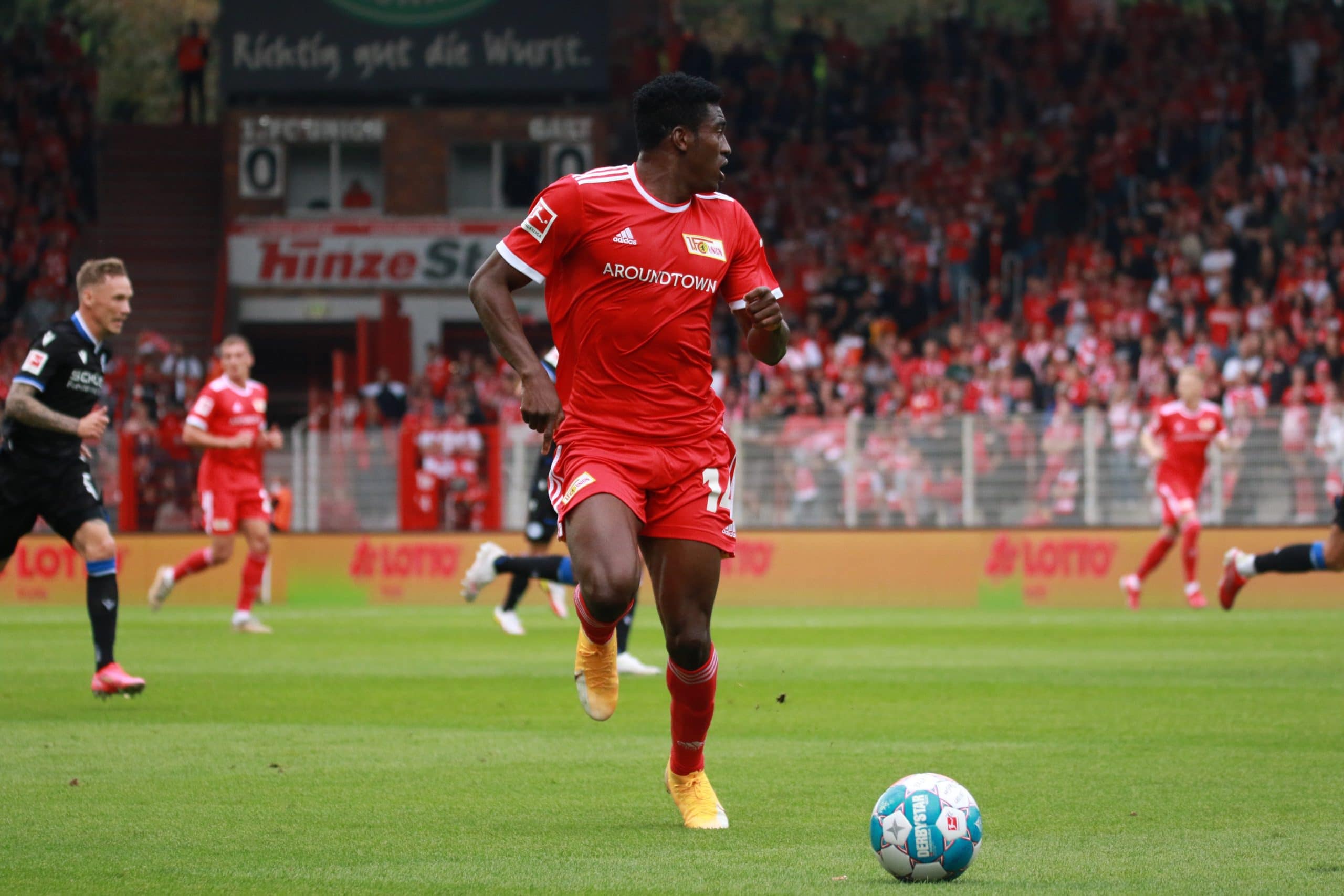 Premier League Trio Battle For Awoniyi Premier League Trio Battle For Awoniyi
