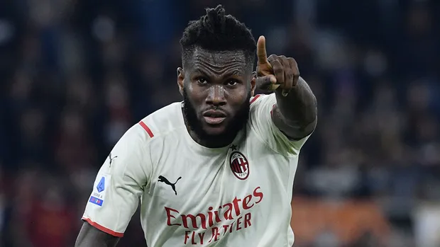 Kessie Bids Farewell To AC Milan Ahead Of His Expected Transfer to Barcelona Kessie Bids Farewell To AC Milan Ahead Of His Expected Transfer to Barcelona