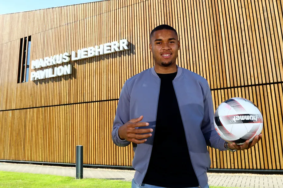 Southampton Confirm £12m Gavin Bazunu Transfer Southampton Confirm £12m Gavin Bazunu Transfer