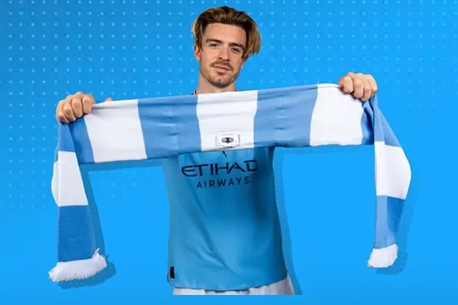 Man City Showcase Smart Scarf That Detects Fans’ Reactions Man City Showcase Smart Scarf That Detects Fans’ Reactions