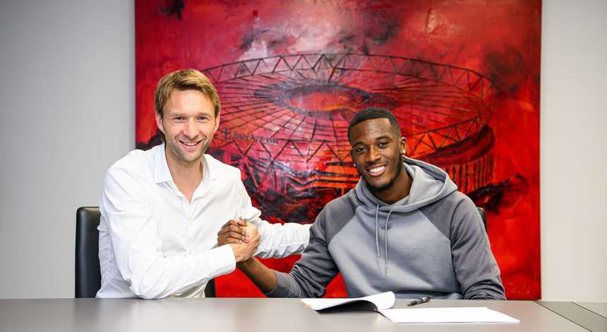 Hudson-Odoi Moves To Leverkusen On Loan Hudson-Odoi Moves To Leverkusen On Loan