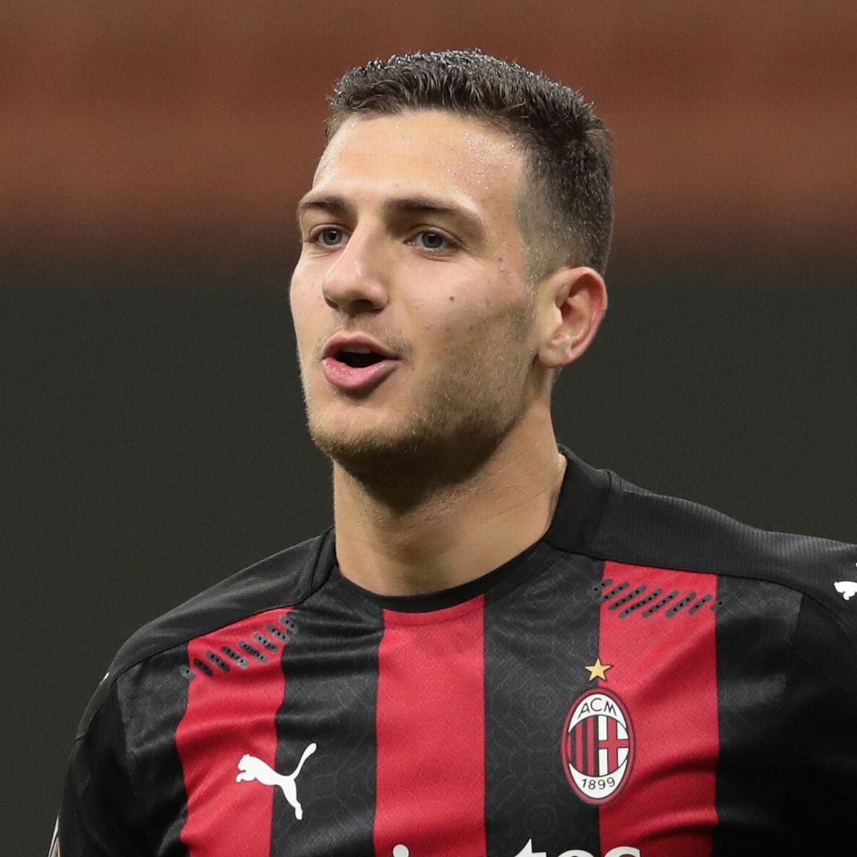 Diogo Dalot Reveals The Club He Turned Down To Stay At Manchester United Diogo Dalot Reveals The Club He Turned Down To Stay At Manchester United