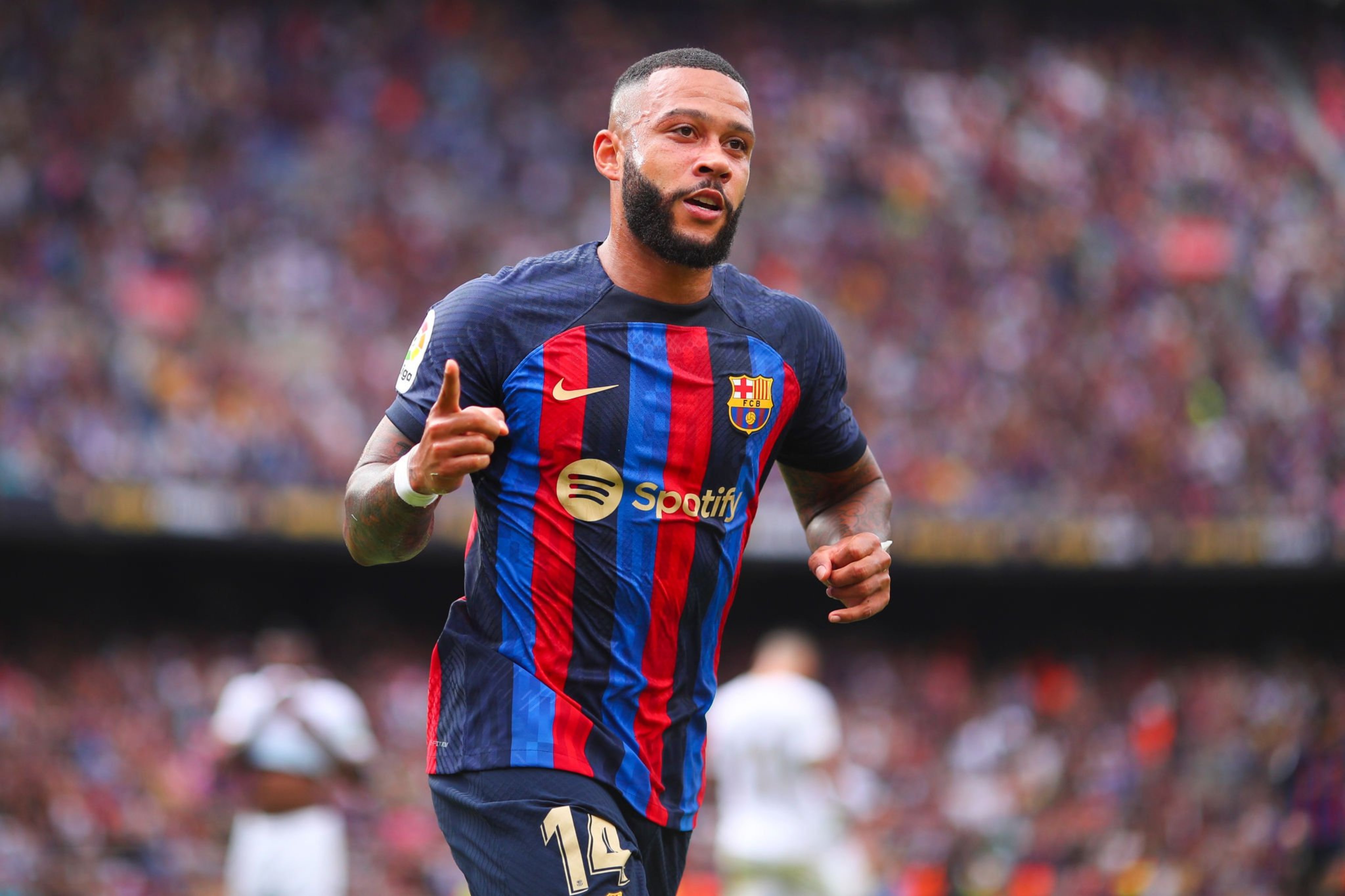 Memphis Depay Demands Transfer In January From Barcelona Memphis Depay Demands Transfer In January From Barcelona