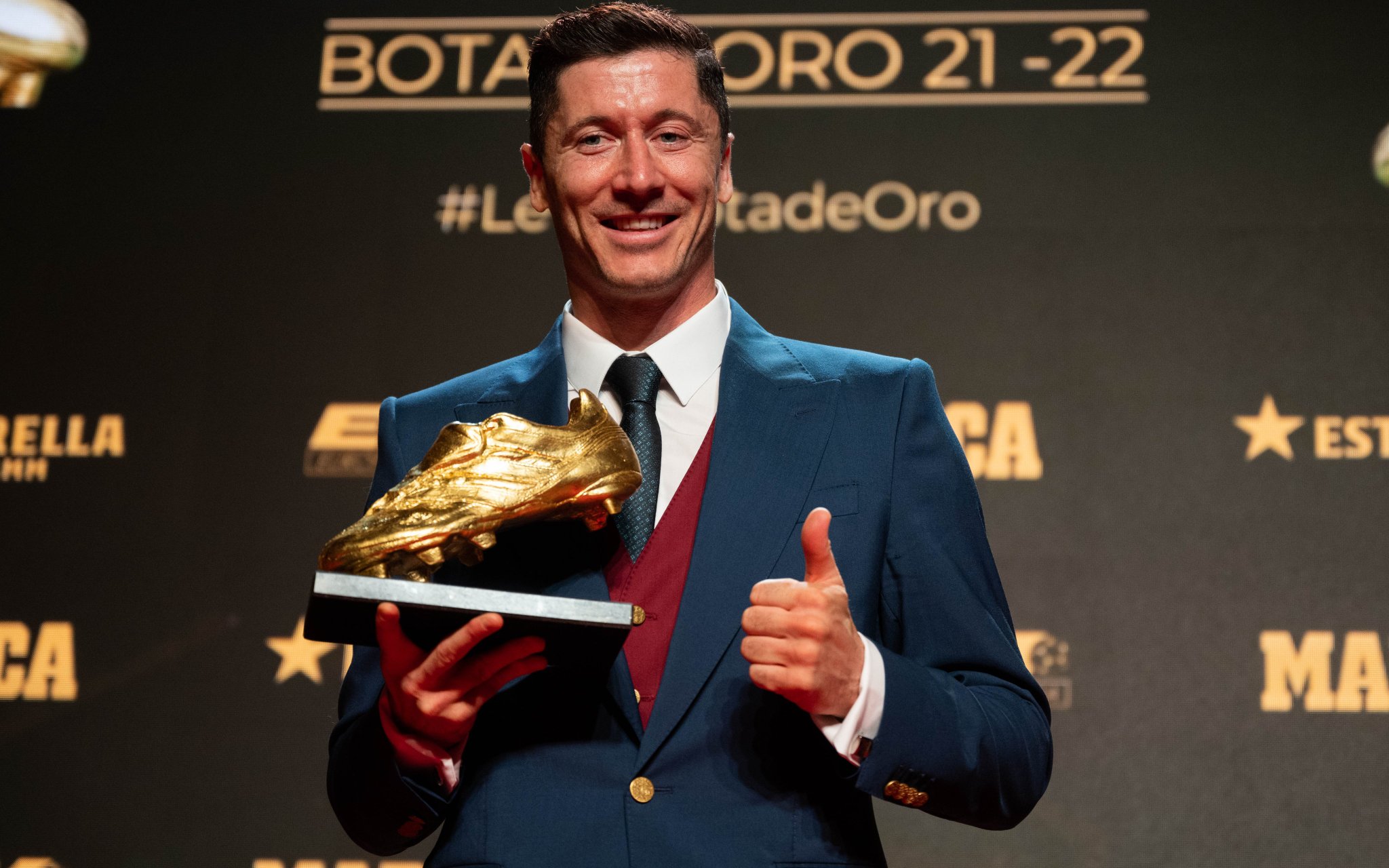 Robert Lewandowski Wins Second European Golden Shoe In A Row Robert Lewandowski Wins Second European Golden Shoe In A Row