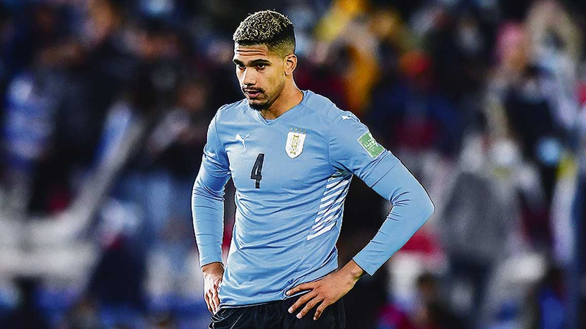 Uruguay Official Issues Araujo Statement Amid Barcelona Concerns Uruguay Official Issues Araujo Statement Amid Barcelona Concerns
