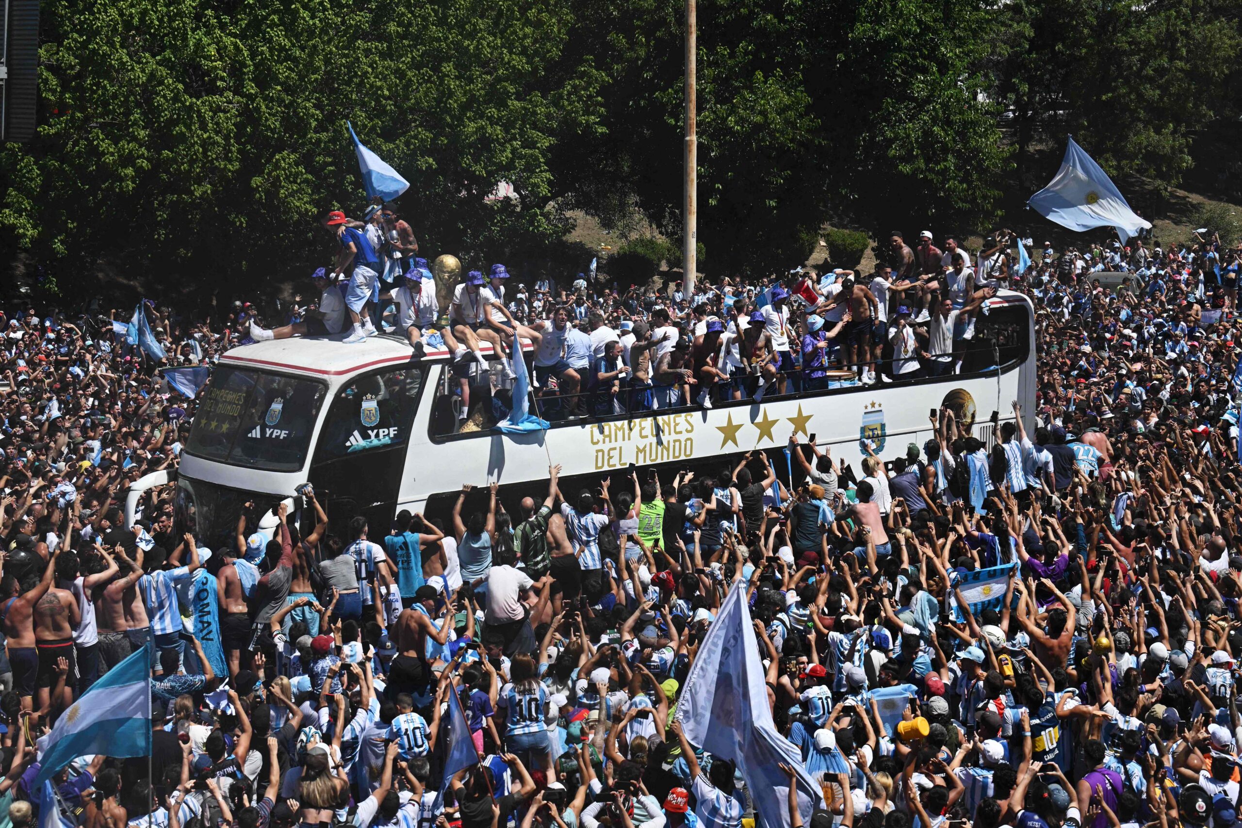 Argentina Stars Airlifted With Helicopters As Street Overflows Argentina Stars Airlifted With Helicopters As Street Overflows