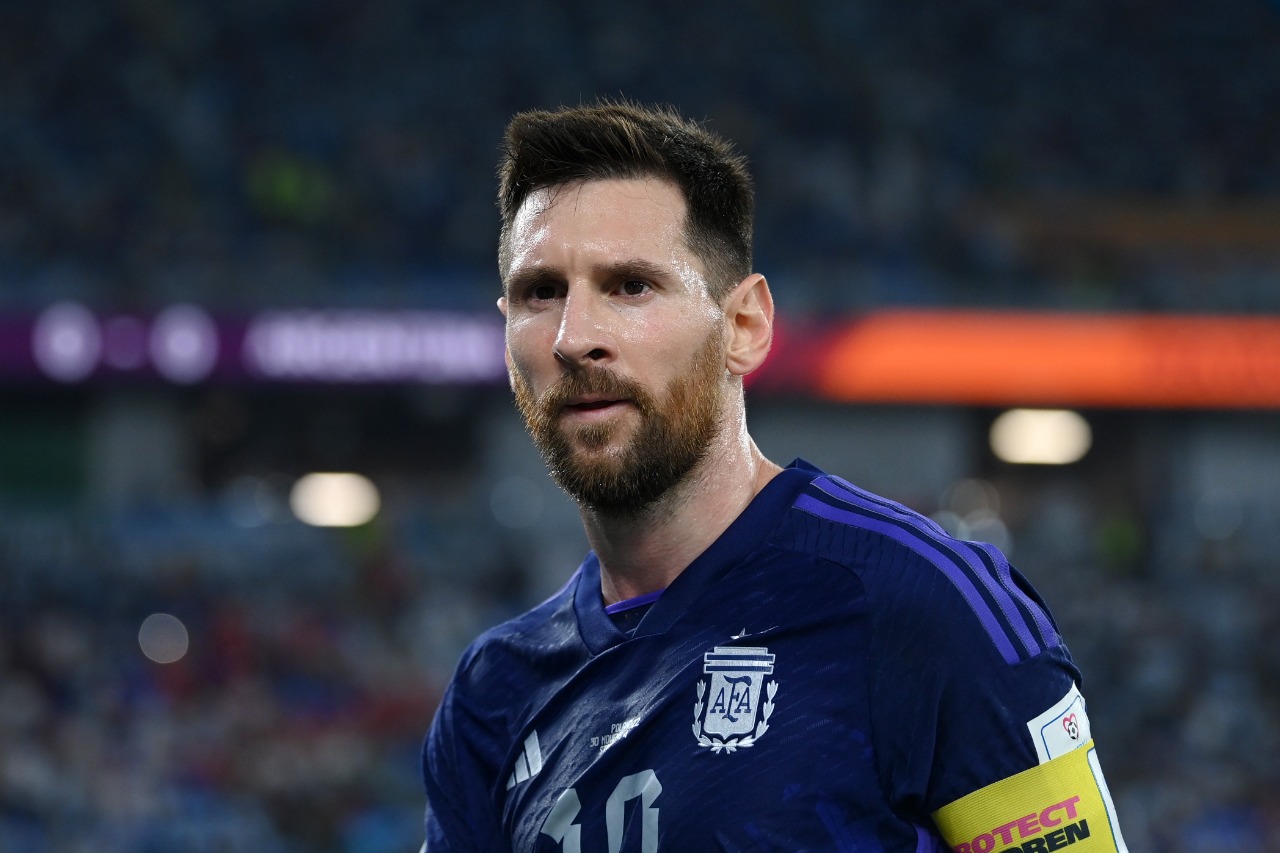 Mexican Boxer Canelo Apologizes To Leo Messi Over His Threats Mexican Boxer Canelo Apologizes To Leo Messi Over His Threats