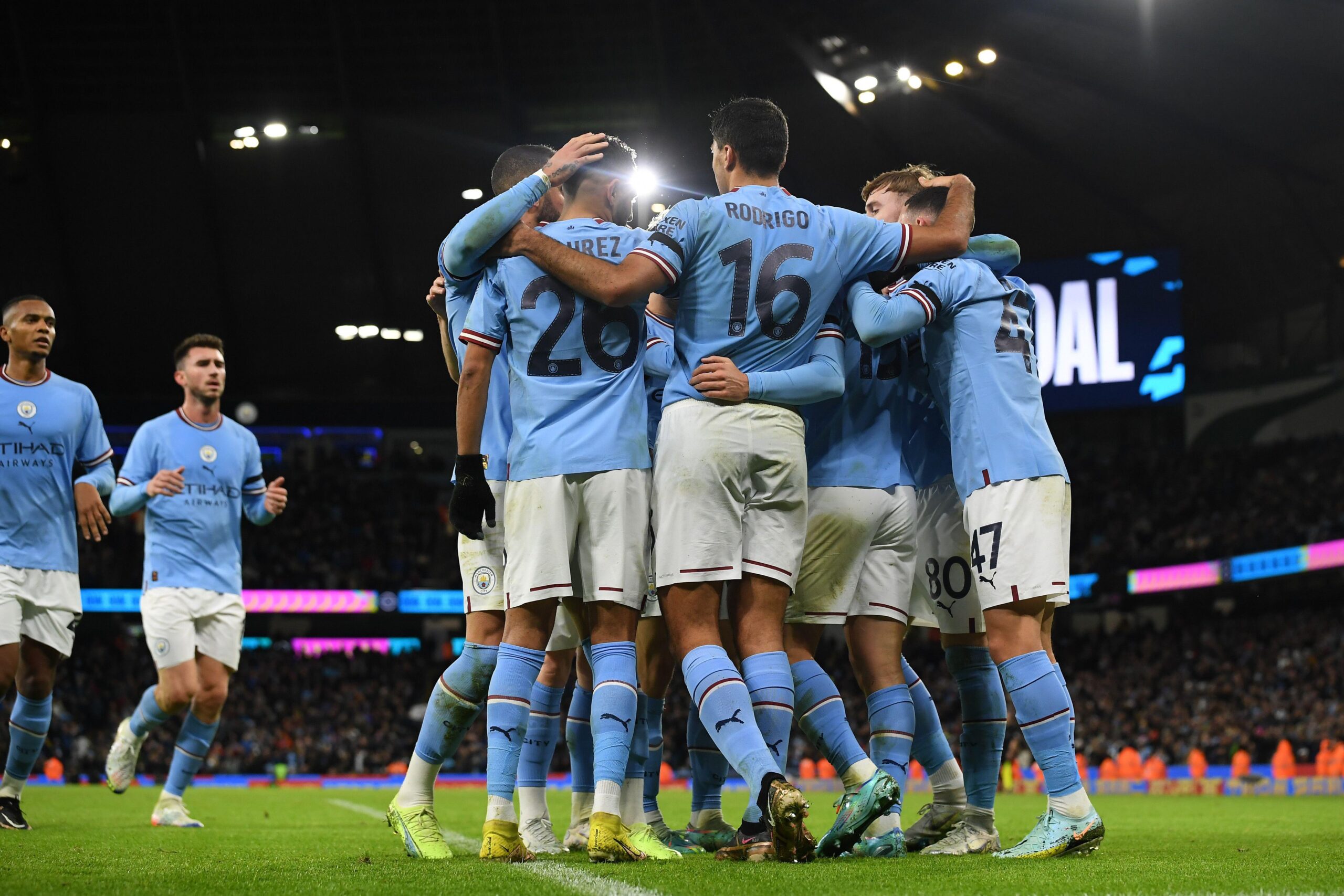 Pep Guardiola Hails Man City Performance After Chelsea Win Pep Guardiola Hails Man City Performance After Chelsea Win