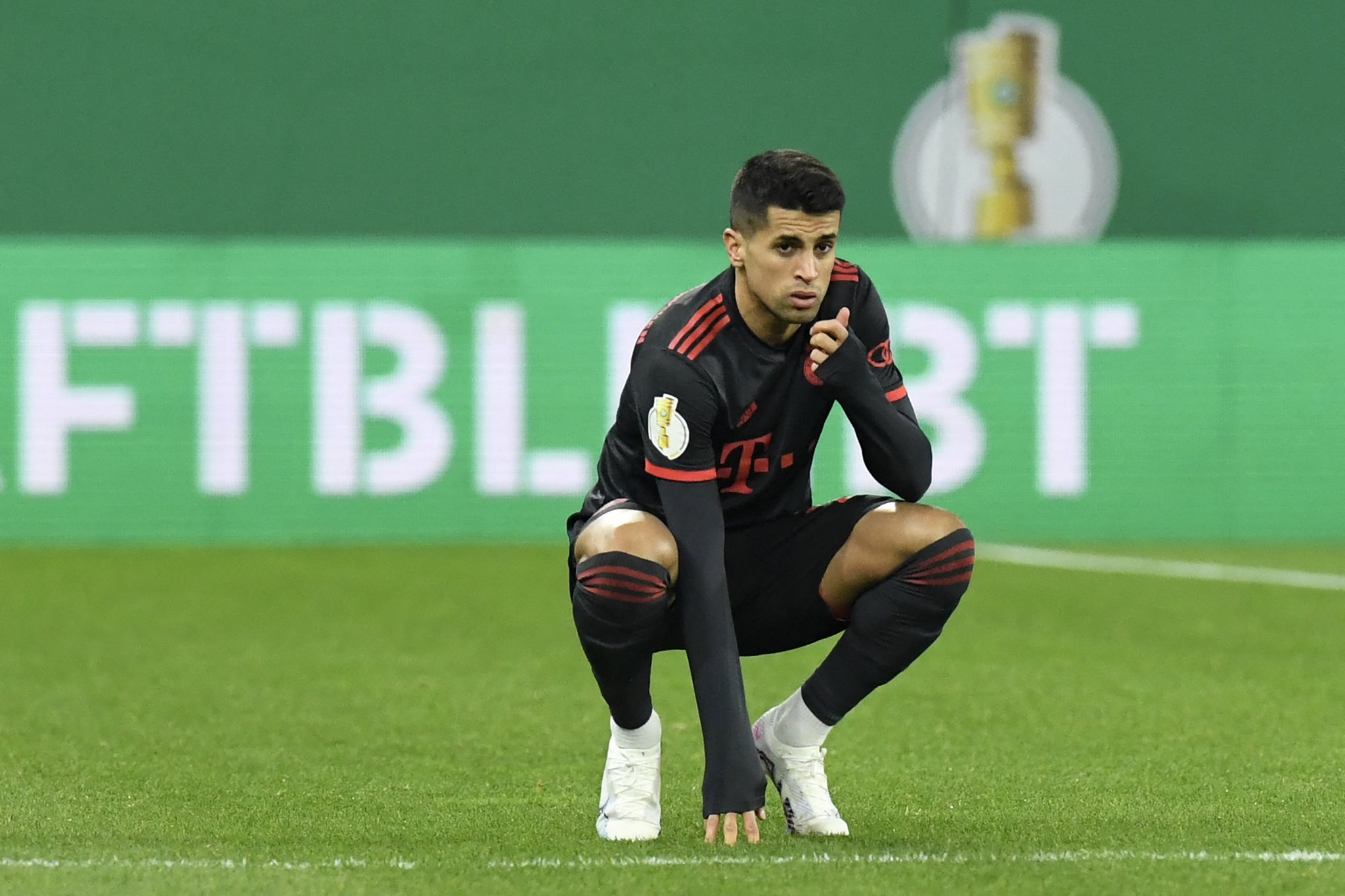 Joao Cancelo Opens Up On His Disagreement With Pep Guardiola Joao Cancelo Opens Up On His Disagreement With Pep Guardiola