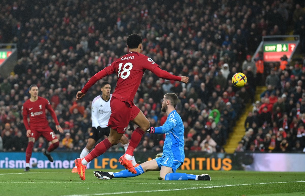 De Gea Sends Trademark Apology After Liverpool Thrashing De Gea Sends Trademark Apology After Liverpool Thrashing