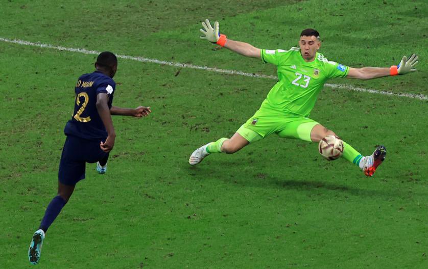 Randal Kolo Muani Still “Mad” About World Cup Final Miss Randal Kolo Muani Still “Mad” About World Cup Final Miss