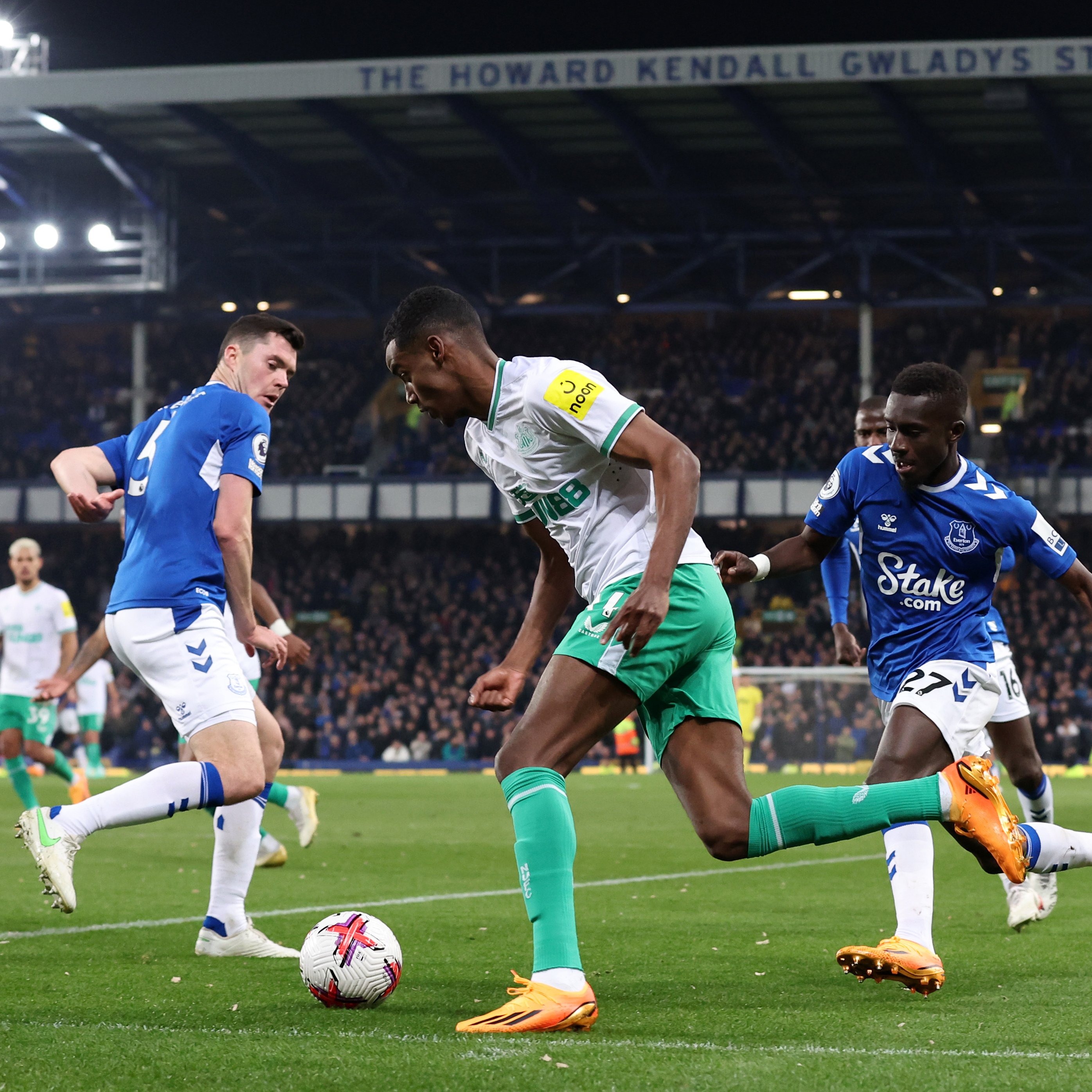 Eddie Howe Compares Alexander Isak With France Great Thierry Henry Eddie Howe Compares Alexander Isak With France Great Thierry Henry