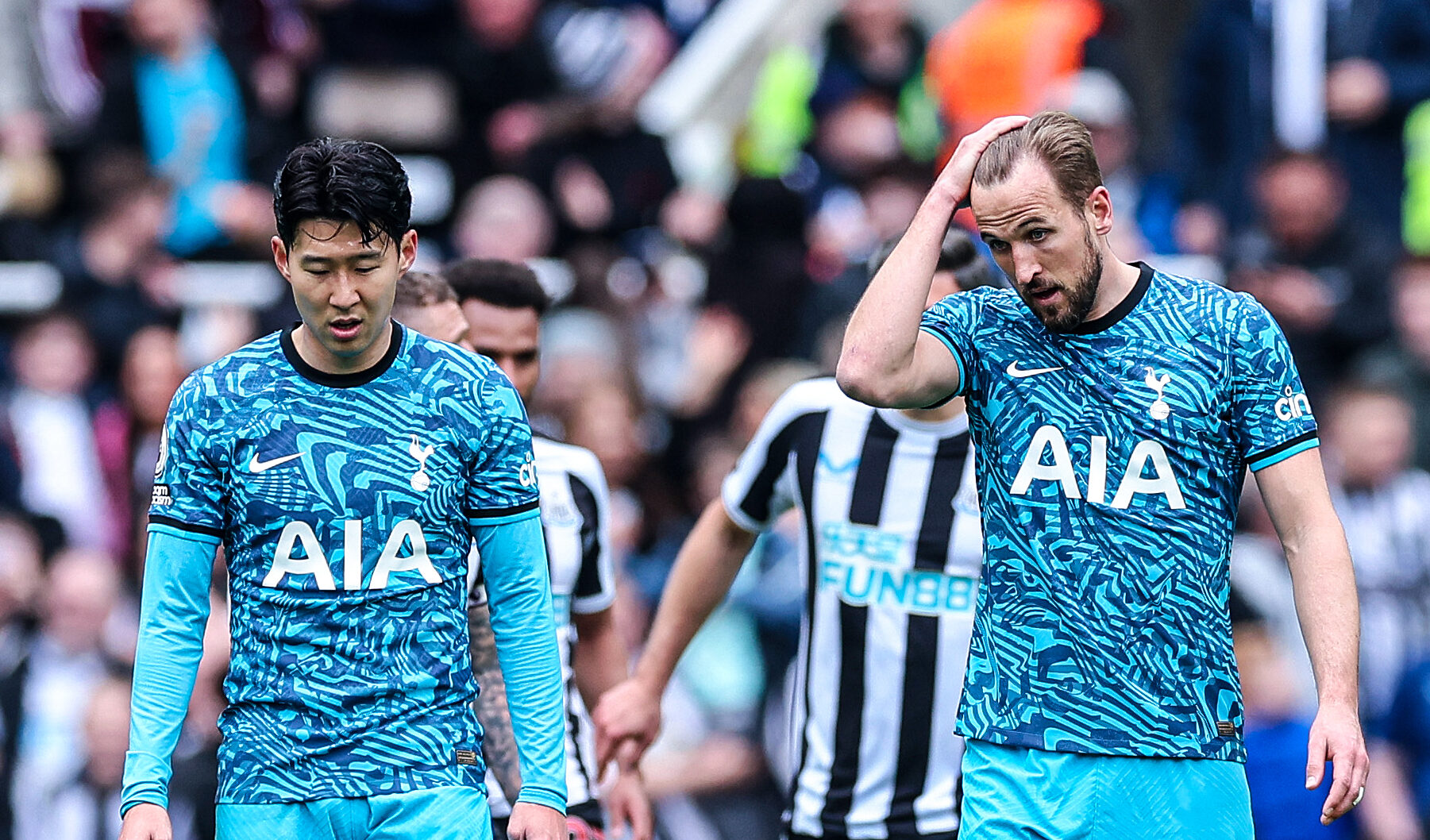 Tottenham Players Agree To Reimburse Traveling Fans Who Witnessed Newcastle Drubbing Tottenham Players Agree To Reimburse Traveling Fans Who Witnessed Newcastle Drubbing